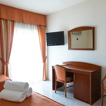 Za Maria Hotel 3*