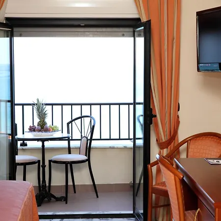 Za Maria Hotel 3*
