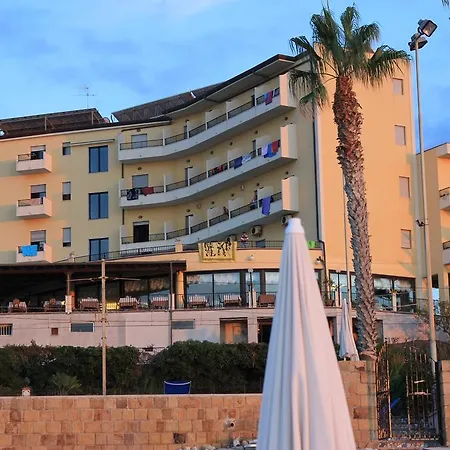 Za Maria Hotel 3*