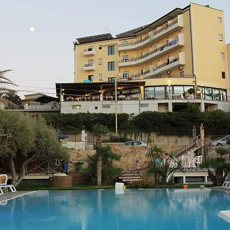 Za Maria Hotel